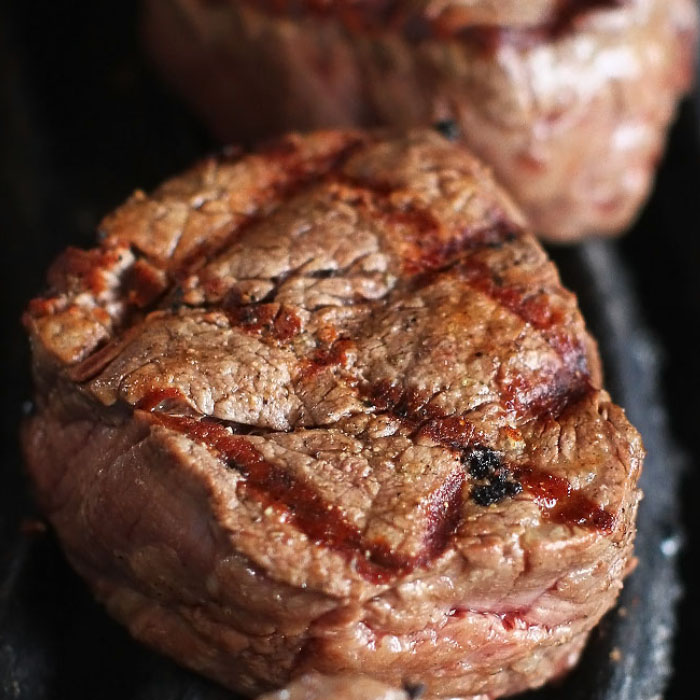 Steak de vită la grătar